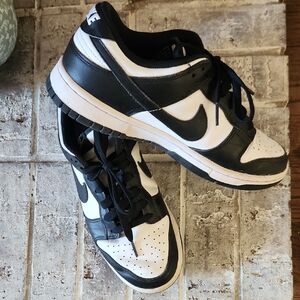 Nike Black and White Sneakers, Size 9